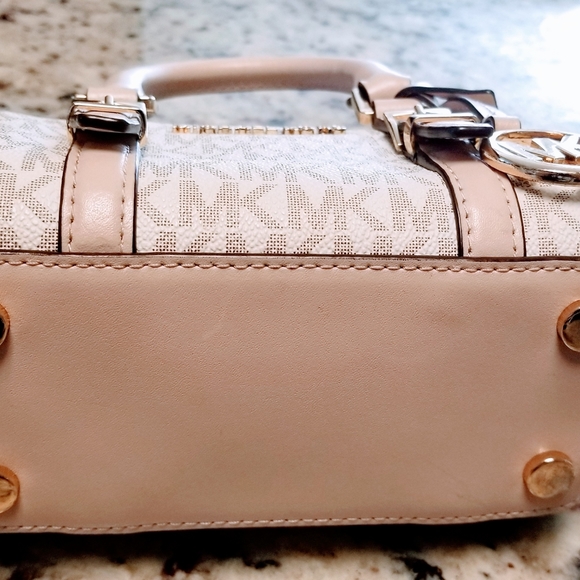 Michael Kors extra small double cross body bag - Picture 3 of 5